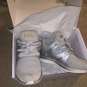 APL Techloom Trainers